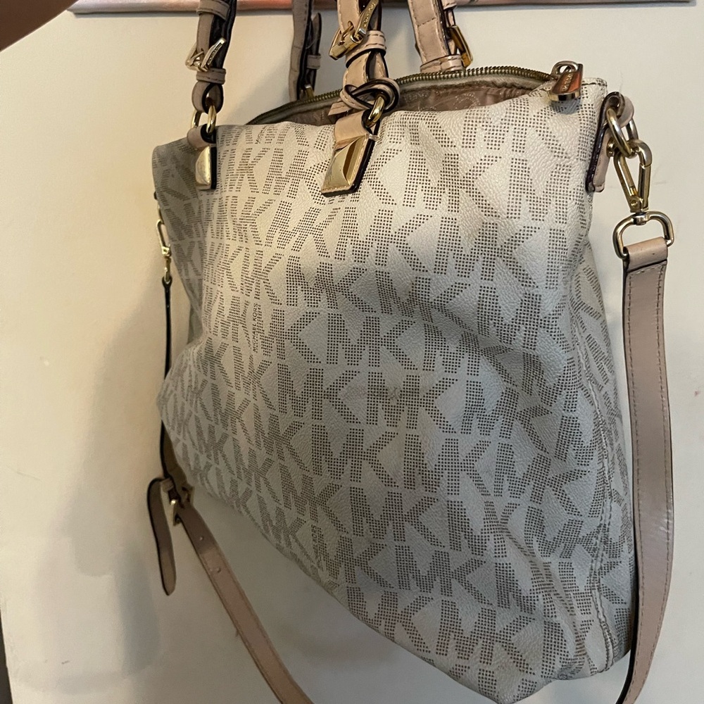 Michael Kors bag